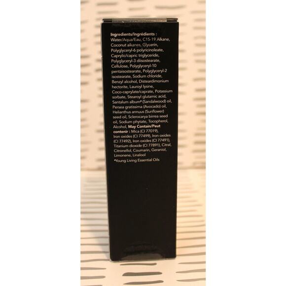 Savvy Minerals by Young Living Liquid Foundation Cocoa 30 ml New With Box - Picture 3 of 5